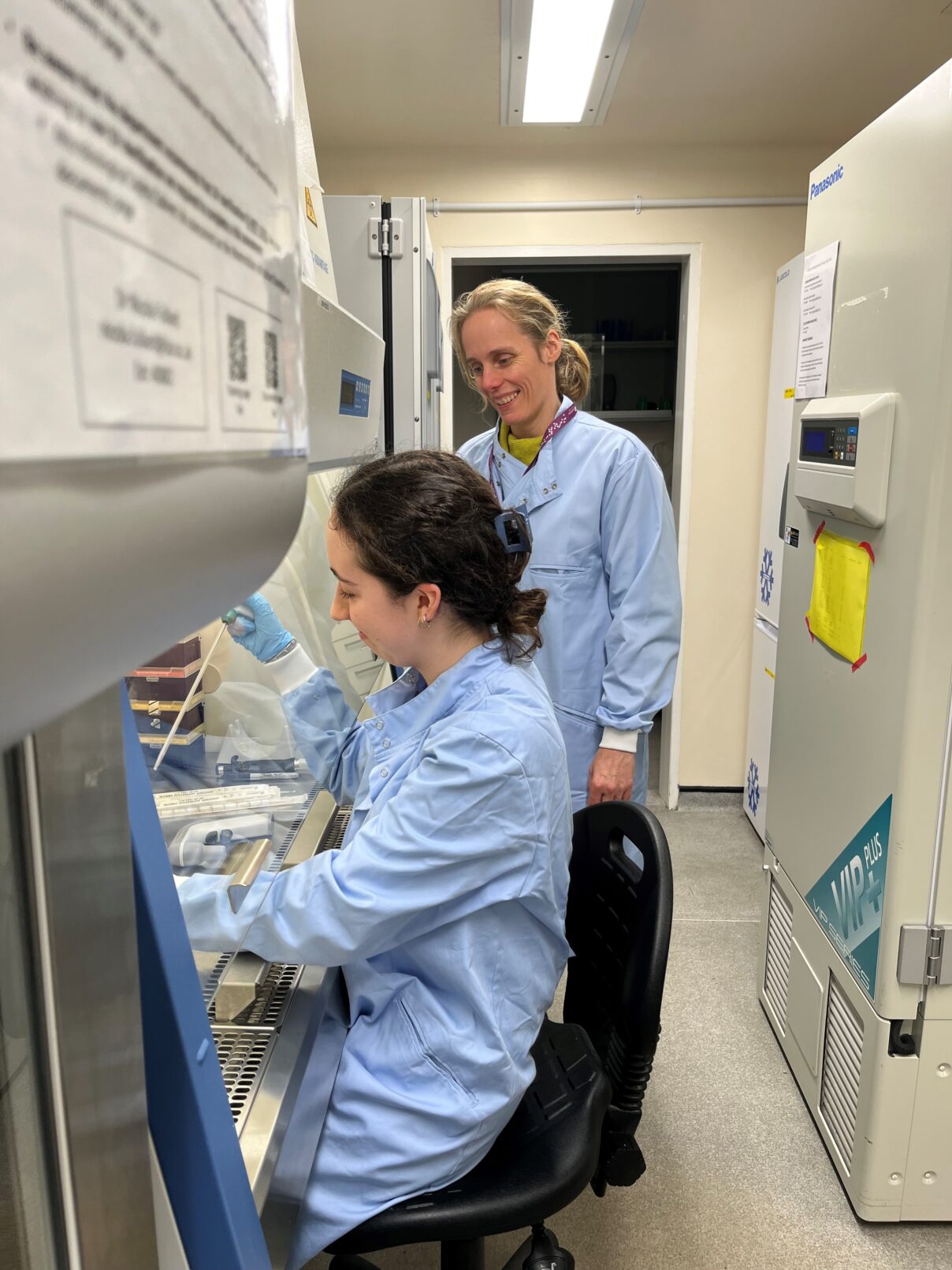 Working in the lab together with my Masters student Mary, exploring the complexities of working with human cell lines.