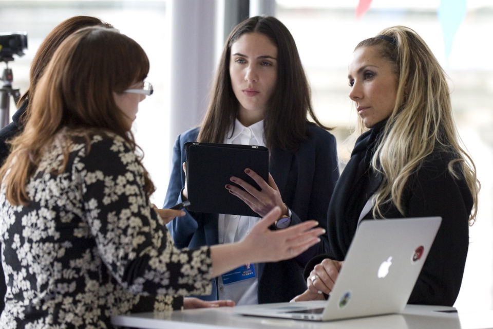Women civil servants talking 