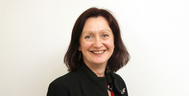 Dr Nicola Crauford