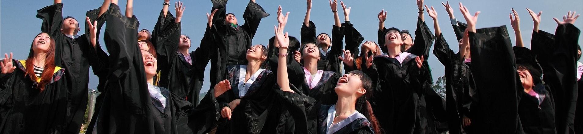 EE's Programme for Graduates: be a part of something huge! EE's Programme for Graduates: be a part of something huge!