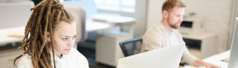Workplace ergonomics | employees comfortable workstation